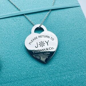LIMITED Tiffany & Co. Please Return to Joy Heart Charm Necklace in Silver 16-18”
